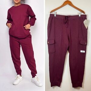 FRYE AND CO. Women's Heritage Foxtail Burgundy Cargo Jogger Size 1X comfy cotton